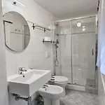 Narissara Apartment *